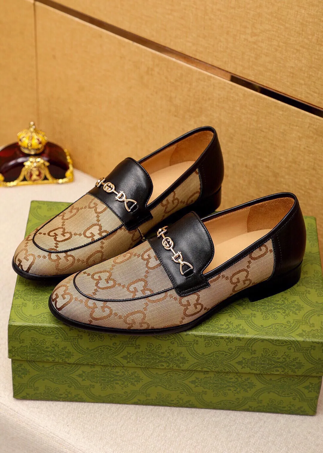 Men's shoes 💰540 💐 GUCCI official website dress shoes 🌀 Italian 🇮🇹 imported denim upper ➕ top imported water-dyed cow 🐂 leather lining 💋 fine handmade original outsole, the real thing looks better when photographed in person Standard size 38-44 (45🉑️customized)